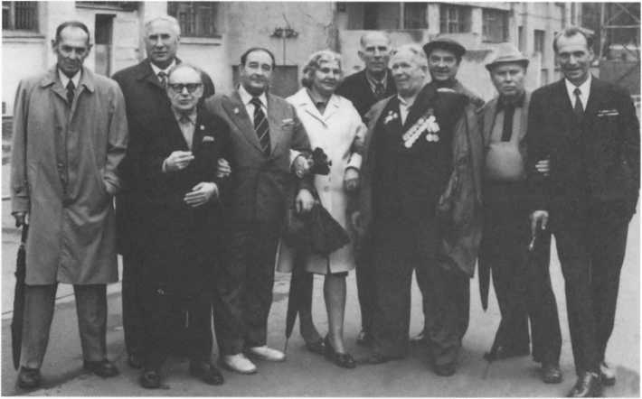 Иллюстрация к книге — Без протокола: невыдуманные истории рассказывают дипломат Александр Богомолов и разведчик Георгий Санников [i_031.jpg]