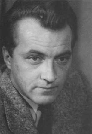 Иллюстрация к книге — Без протокола: невыдуманные истории рассказывают дипломат Александр Богомолов и разведчик Георгий Санников [i_033.jpg]