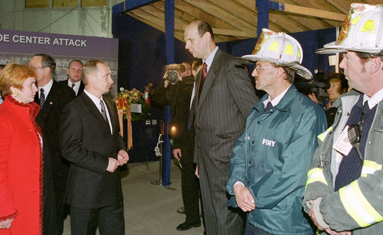 Иллюстрация к книге — Четверть века в Америке. Записки корреспондента ТАСС [i_017.jpg]