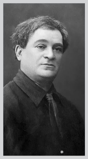 Иллюстрация к книге — Двор на Поварской [i_004.jpg]