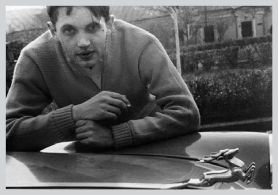 Иллюстрация к книге — Двор на Поварской [i_058.jpg]