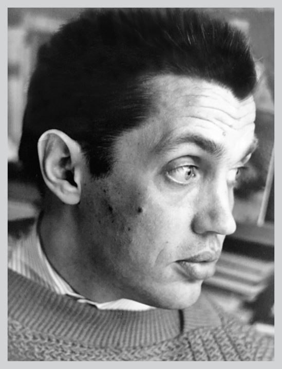 Иллюстрация к книге — Двор на Поварской [i_061.jpg]