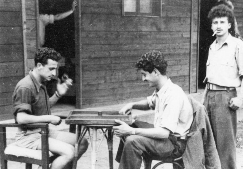 Иллюстрация к книге — Безродные шпионы. Тайная стража у колыбели Израиля [i_004.jpg]