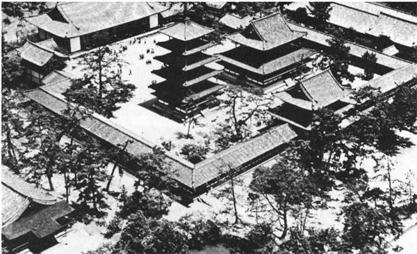 Иллюстрация к книге — Краткая история Японии [i_046.jpg]