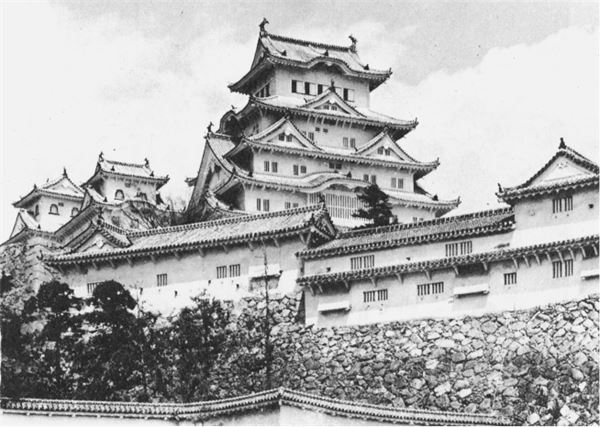 Иллюстрация к книге — Краткая история Японии [i_064.jpg]