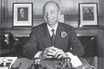 Иллюстрация к книге — Библиотека в Париже [i_006.jpg]