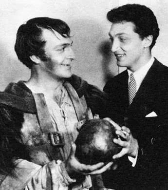 Иллюстрация к книге — Рисунки на песке [i_014.jpg]