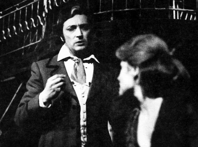 Иллюстрация к книге — Рисунки на песке [i_025.jpg]