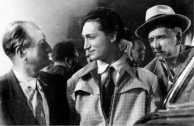 Иллюстрация к книге — Рисунки на песке [i_027.jpg]