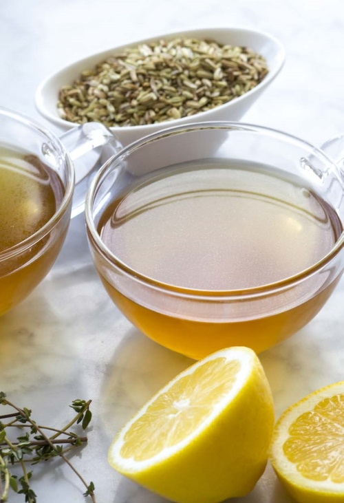 Иллюстрация к книге — Секрет щитовидки. Что скрывается за таинственными симптомами и болезнями щитовидной железы и как вернуть ей здоровье [i_007.jpg]