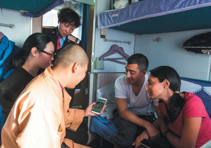 Иллюстрация к книге — Вокруг мира на 80 поездах. 72 000 километров новых открытий [i_025.jpg]