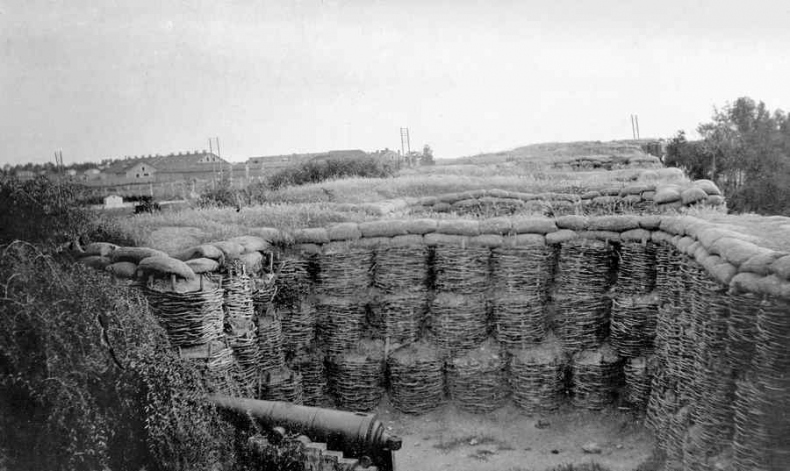 Иллюстрация к книге — История Крыма и Севастополя. От Потемкина до наших дней [i_056.jpg]