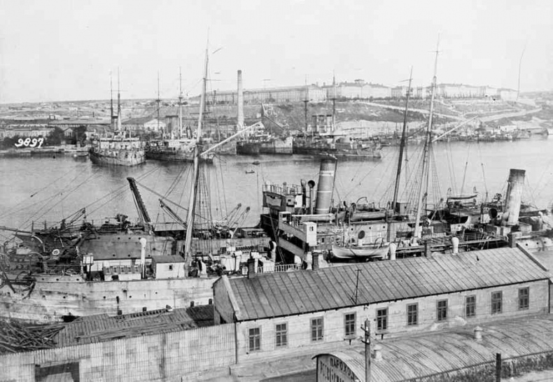 Иллюстрация к книге — История Крыма и Севастополя. От Потемкина до наших дней [i_067.jpg]