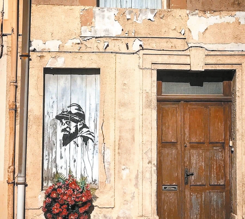 Иллюстрация к книге — Франция, которую вы не знали [i_040.jpg]