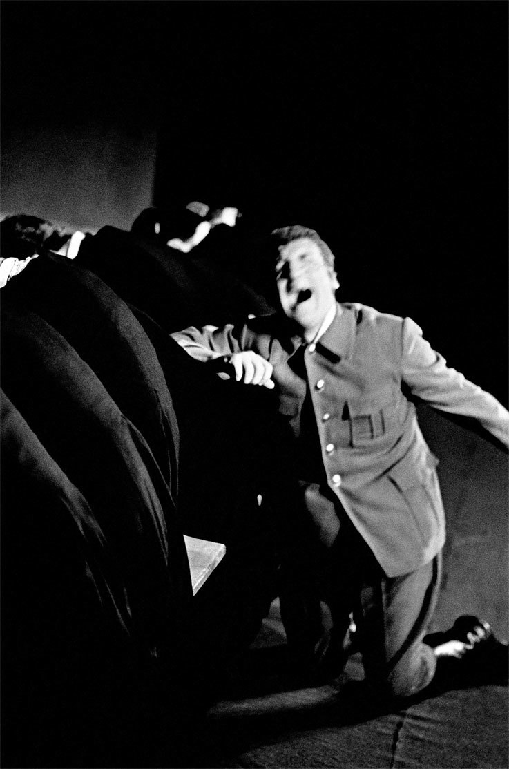 Иллюстрация к книге — Владимир Высоцкий. Человек народный. Опыт прочтения биографии [om_04.jpg]