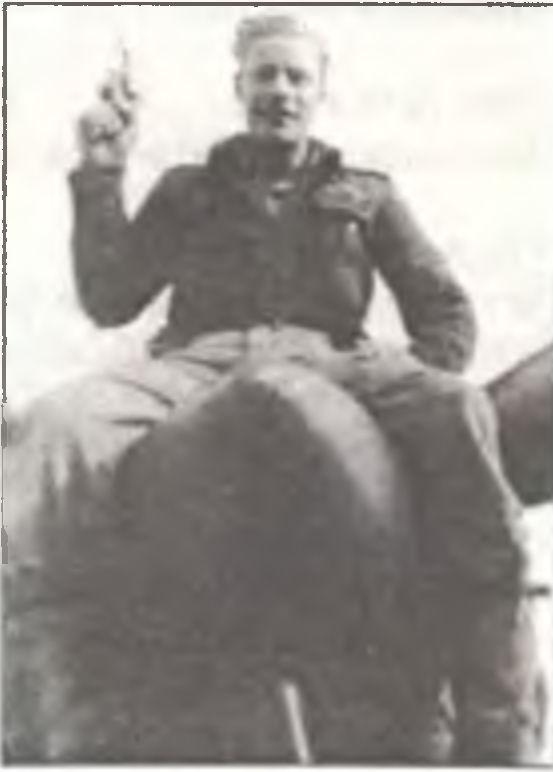 Иллюстрация к книге — Асы Второй мировой войны. Британская империя. Том 1 [i_129.jpg]