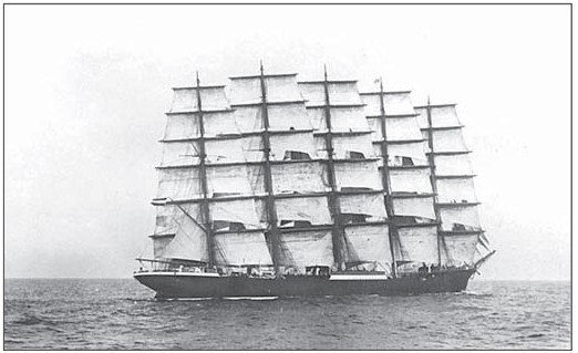 Иллюстрация к книге — История плавающих средств. От плота до субмарины [i_019.jpg]