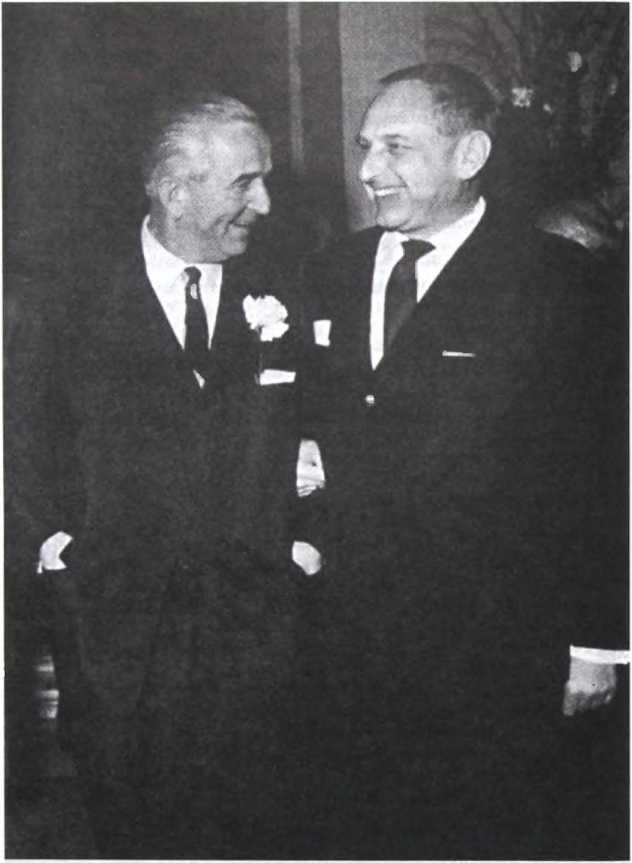 Иллюстрация к книге — BMW: история семьи Квандт, возродившей компанию [i_020.jpg]