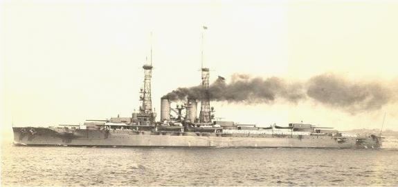 Иллюстрация к книге — Авианосцы [i_002.jpg]