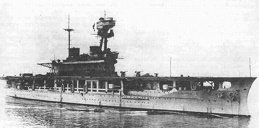 Иллюстрация к книге — Авианосцы [i_032.jpg]