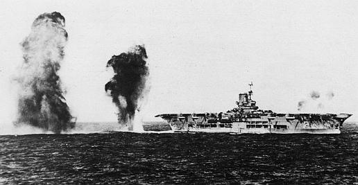 Иллюстрация к книге — Авианосцы [i_066.jpg]