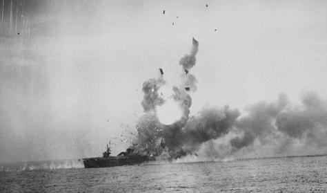 Иллюстрация к книге — Авианосцы [i_083.jpg]