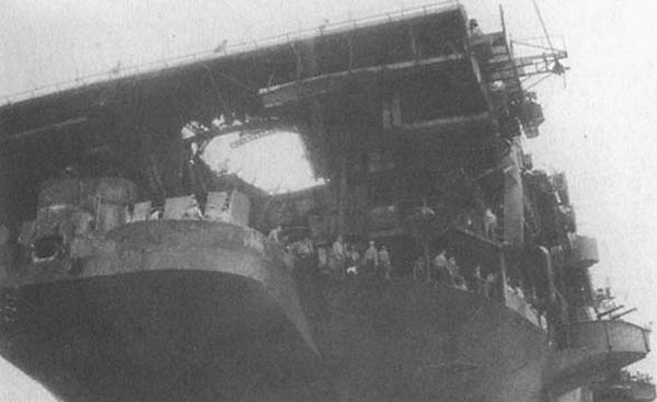 Иллюстрация к книге — Ракетоносцы. Адское пламя [i_012.jpg]