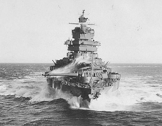 Иллюстрация к книге — Ракетоносцы. Адское пламя [i_014.jpg]