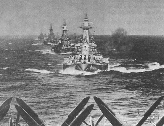 Иллюстрация к книге — Ракетоносцы. Адское пламя [i_024.jpg]