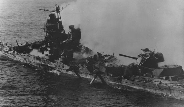 Иллюстрация к книге — Ракетоносцы. Адское пламя [i_053.jpg]