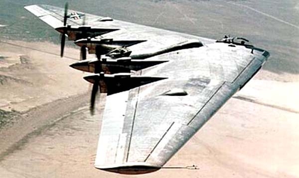 Иллюстрация к книге — Ракетоносцы. Адское пламя [i_057.jpg]