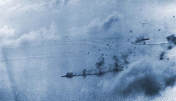 Иллюстрация к книге — Ракетоносцы. Адское пламя [i_060.jpg]