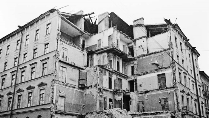 Иллюстрация к книге — Я был там: история мальчика, пережившего блокаду. Воспоминания простого человека о непростом времени [i_047.jpg]