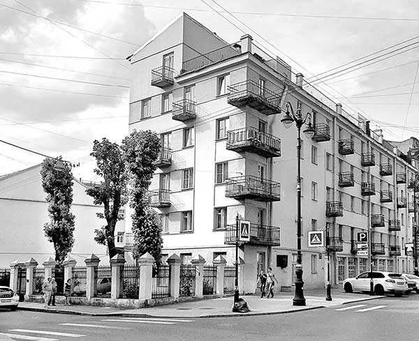 Иллюстрация к книге — Зазеркалье Петербурга. Путешествие в историю [i_022.jpg]