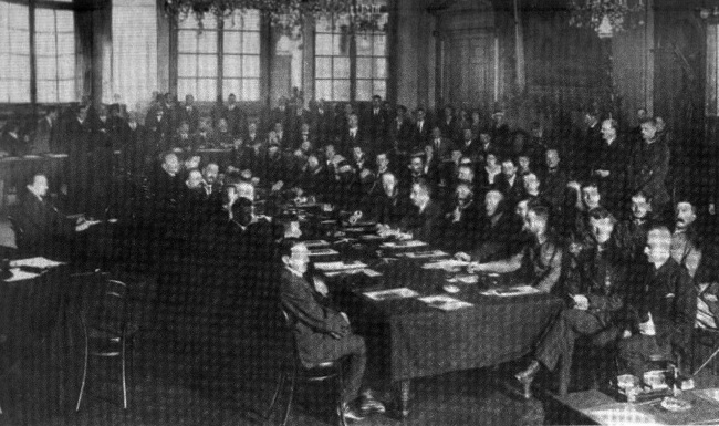 Иллюстрация к книге — Советско-польские переговоры 1918–1921 гг. и их влияние на решение белорусского вопроса [i_017.jpg]