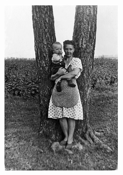 Иллюстрация к книге — Людмила Гурченко. Золотые годы [image13.jpg]