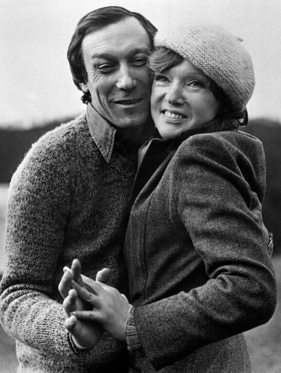 Иллюстрация к книге — Людмила Гурченко. Золотые годы [image27.jpg]