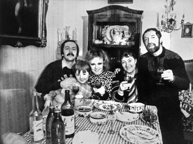 Иллюстрация к книге — Людмила Гурченко. Золотые годы [image42.jpg]