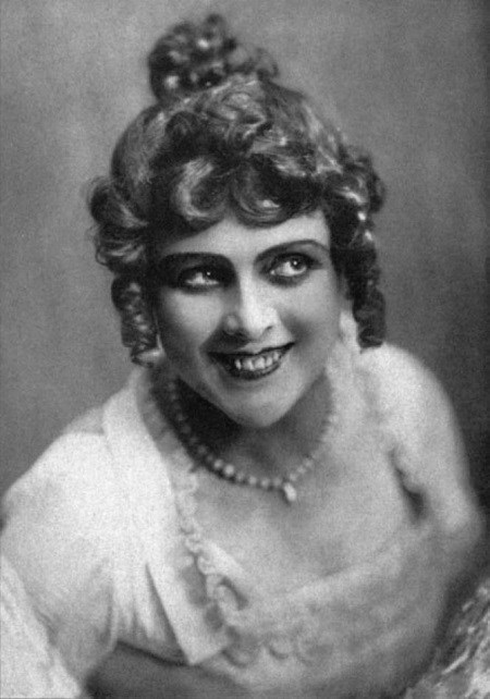 Иллюстрация к книге — Жизнь, похожая на сказку [image10.jpg]