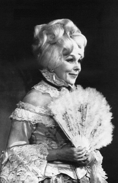 Иллюстрация к книге — Жизнь, похожая на сказку [image38.jpg]