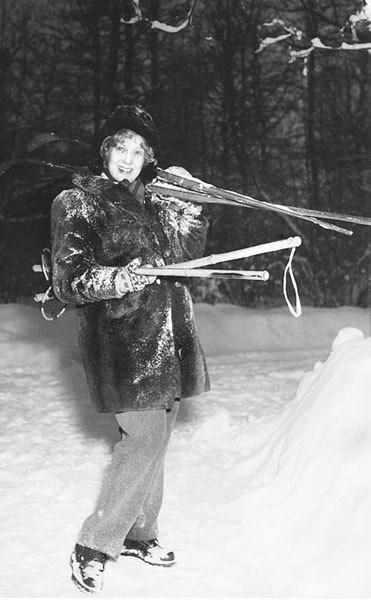 Иллюстрация к книге — Любовь Орлова: Годы счастья [image31.jpg]