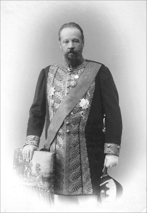 Иллюстрация к книге — Закулисье Февраля. Масоны, заговорщики, революционеры [i_001.jpg]