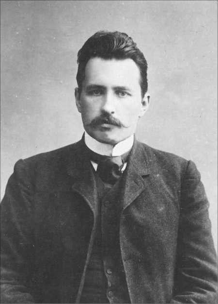 Иллюстрация к книге — Закулисье Февраля. Масоны, заговорщики, революционеры [i_026.jpg]