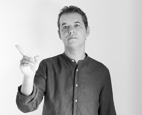 Иллюстрация к книге — 14 запрещенных приемов общения для манипуляций. Власть и магия слов [i_030.jpg]