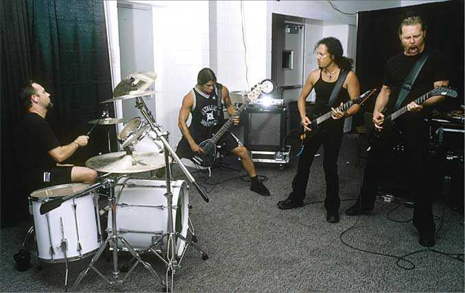 Иллюстрация к книге — So let it be written: подлинная биография вокалиста Metallica Джеймса Хэтфилда [i_012.jpg]