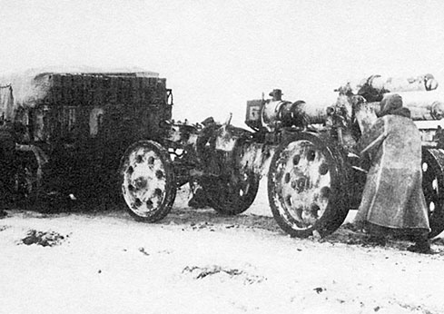 Иллюстрация к книге — Танки между Доном и Северским Донцом. Воспоминания командира танковой роты о зимних сражениях под Сталинградом. 1942–1943 [i_081.jpg]