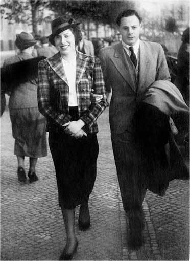 Иллюстрация к книге — Война Фрэнси [i_003.jpg]