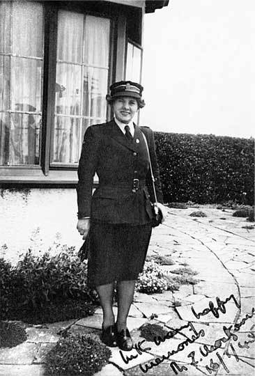 Иллюстрация к книге — Война Фрэнси [i_009.jpg]