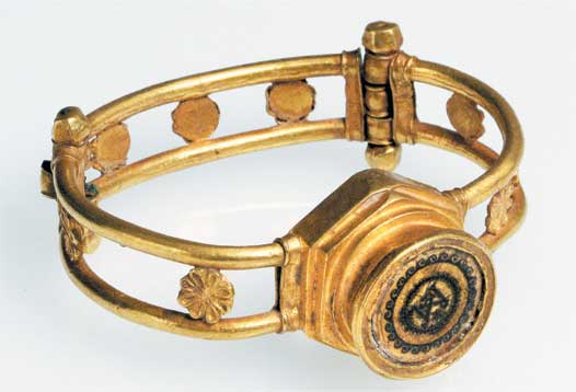 Иллюстрация к книге — Византийская кунсткамера. Неортодоксальные факты из жизни самой православной империи [i_052.jpg]