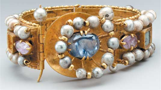 Иллюстрация к книге — Византийская кунсткамера. Неортодоксальные факты из жизни самой православной империи [i_053.jpg]